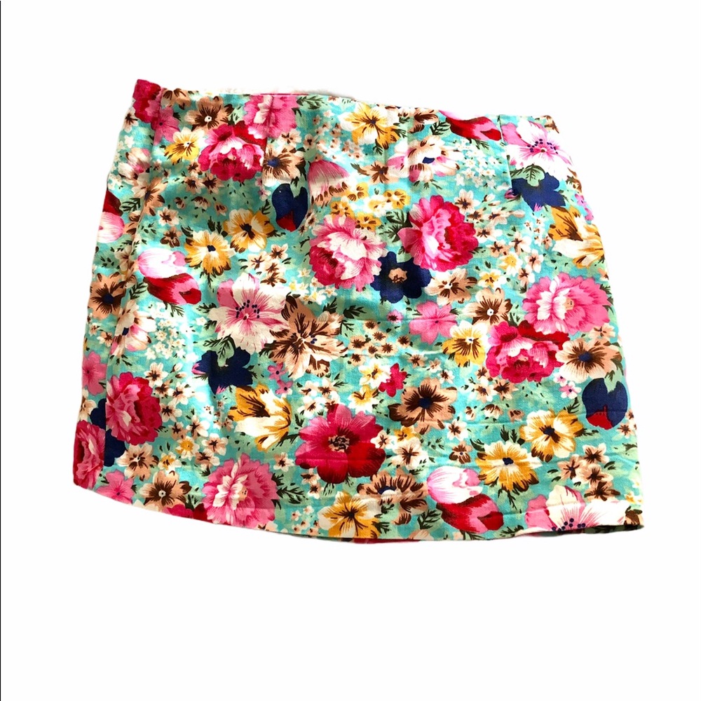 Page juniors floral casual mini skirt